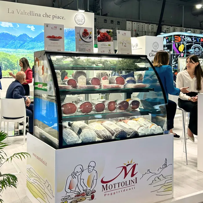 La Chianina and L'Irlandese, the new Mottolini bresaola varieties, made a successful debut at TuttoFood 2023