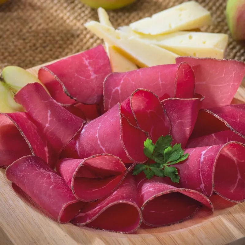 From the heart of Valtellina to the world: Halal Mottolini products